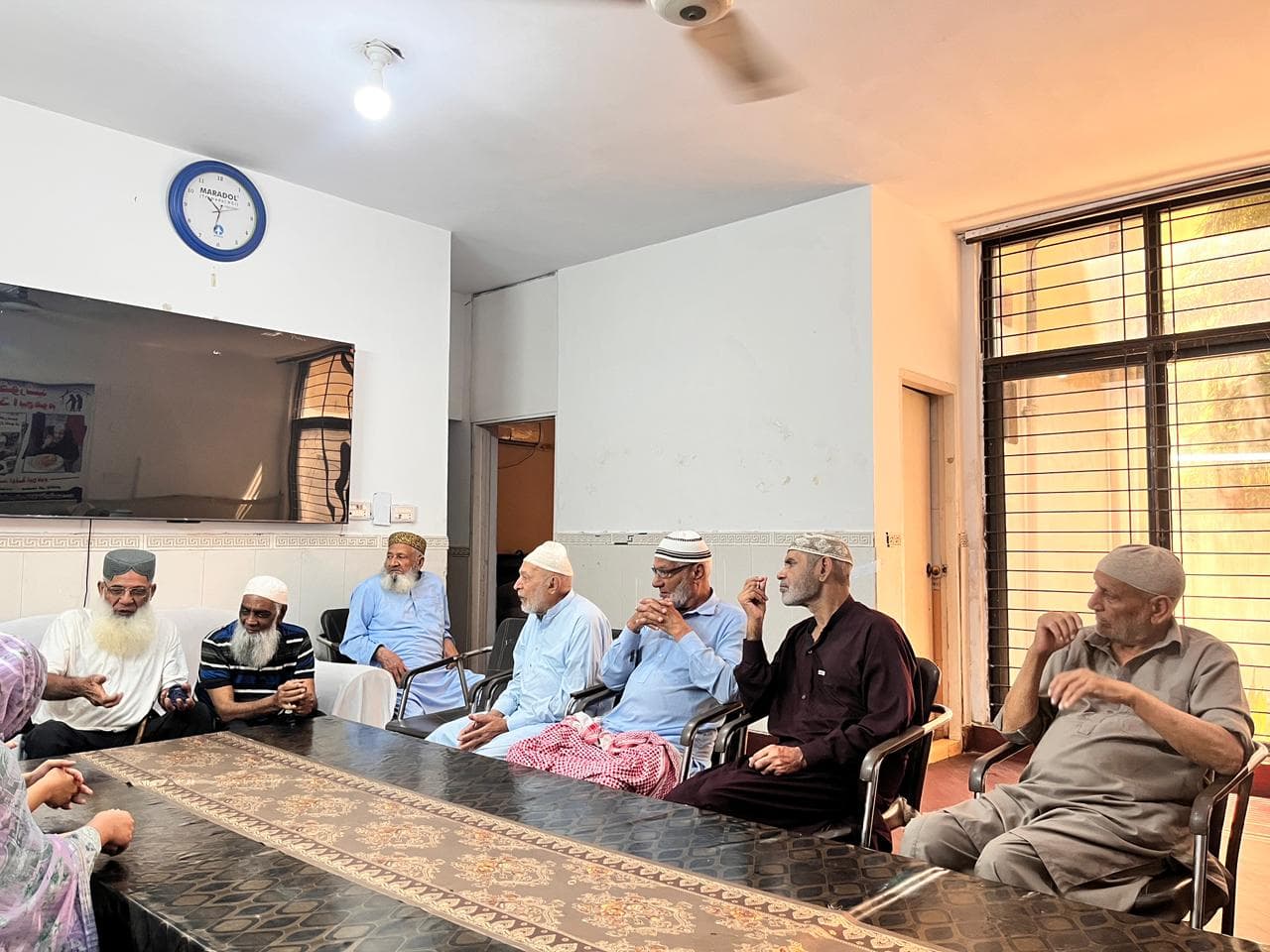 Old Age Home Visit, photo 2